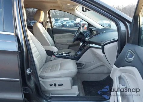 2016 Ford Escape Titanium из США, поврежденный, VIN 1FMCU9J98GUA88569